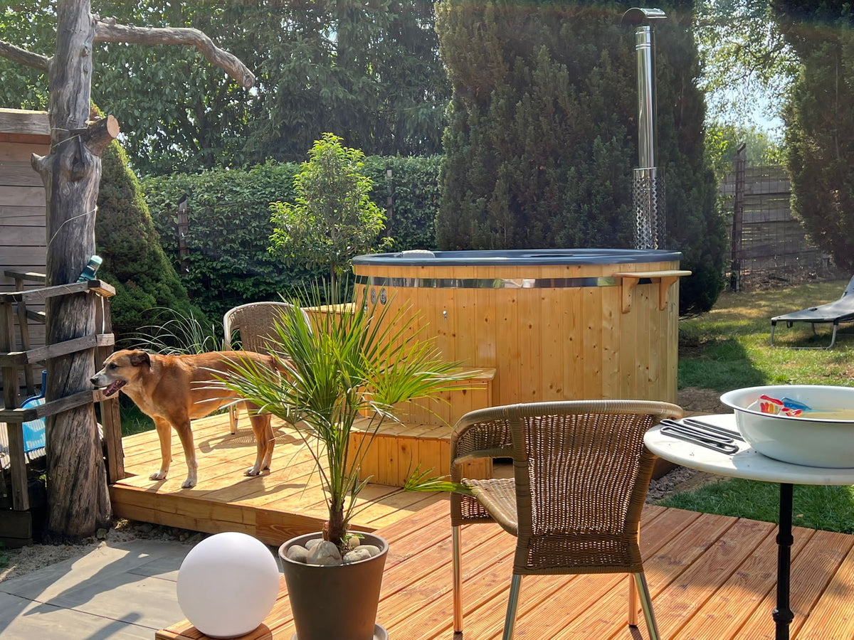 Outdoor Living Elite Hot Tub