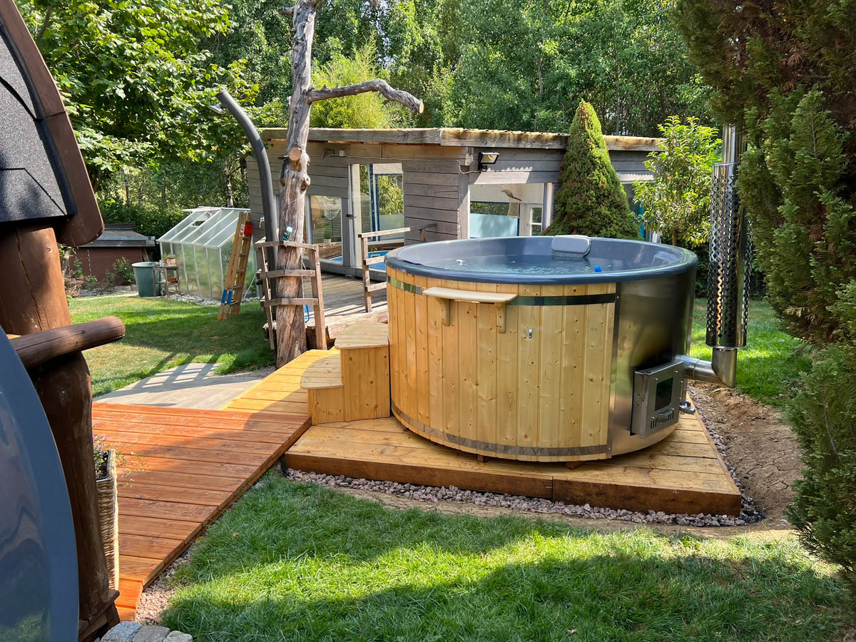 Outdoor Living Elite Hot Tub