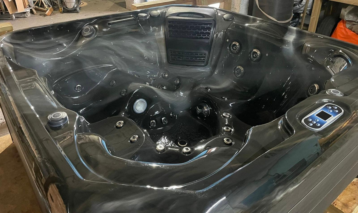 Platinum Spas Santorini Hot Tub