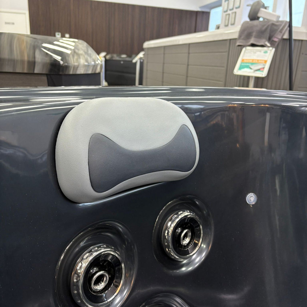 Platinum Spas Tahiti Hot Tub