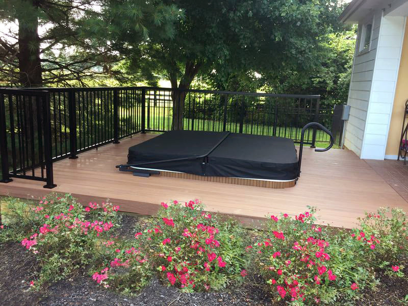 Jacuzzi® J385IP™ Hot Tub