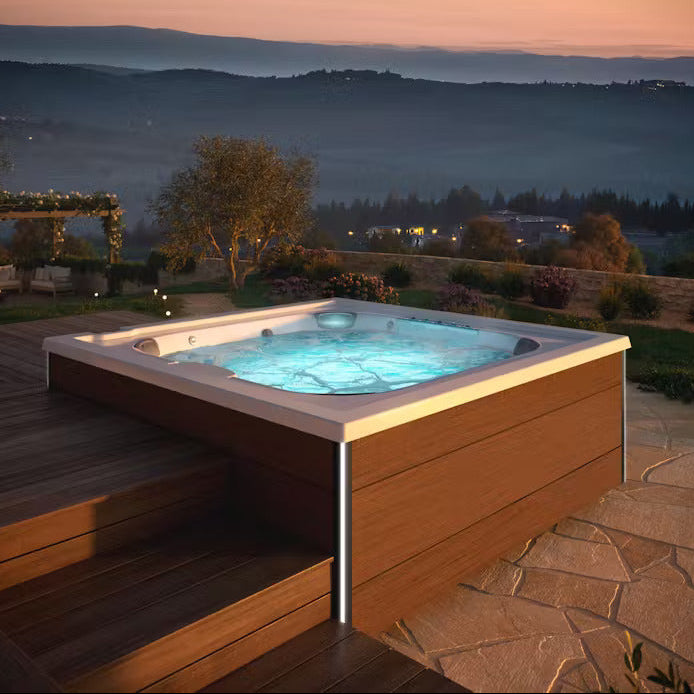 Jacuzzi J-LXL Hot Tub