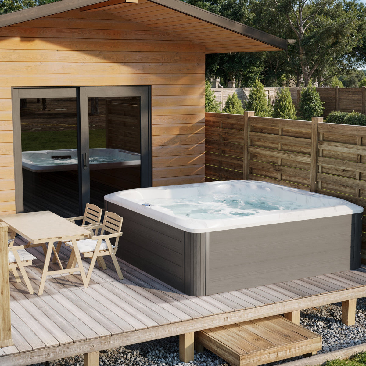 Outdoor Living Holiday Hot Tub