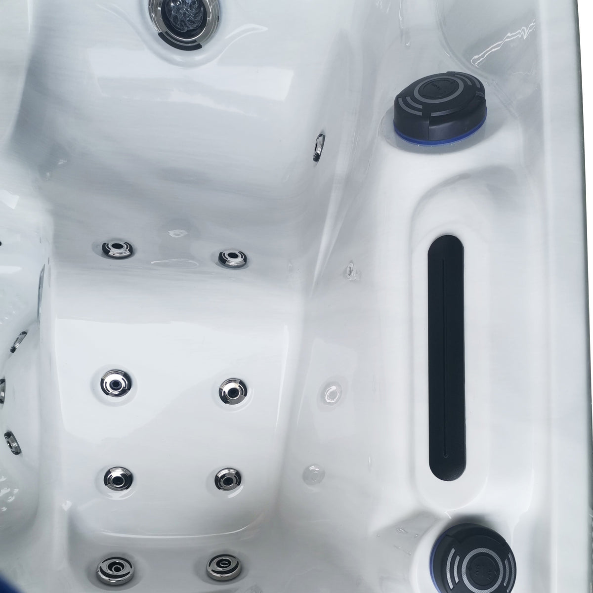 Platinum Spas Santorini Hot Tub