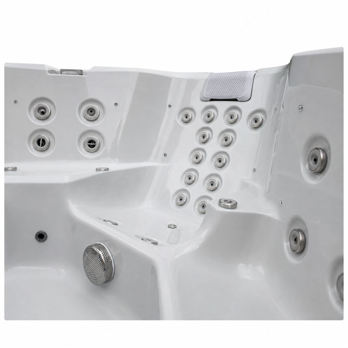 Edge Kensington Hot Tub