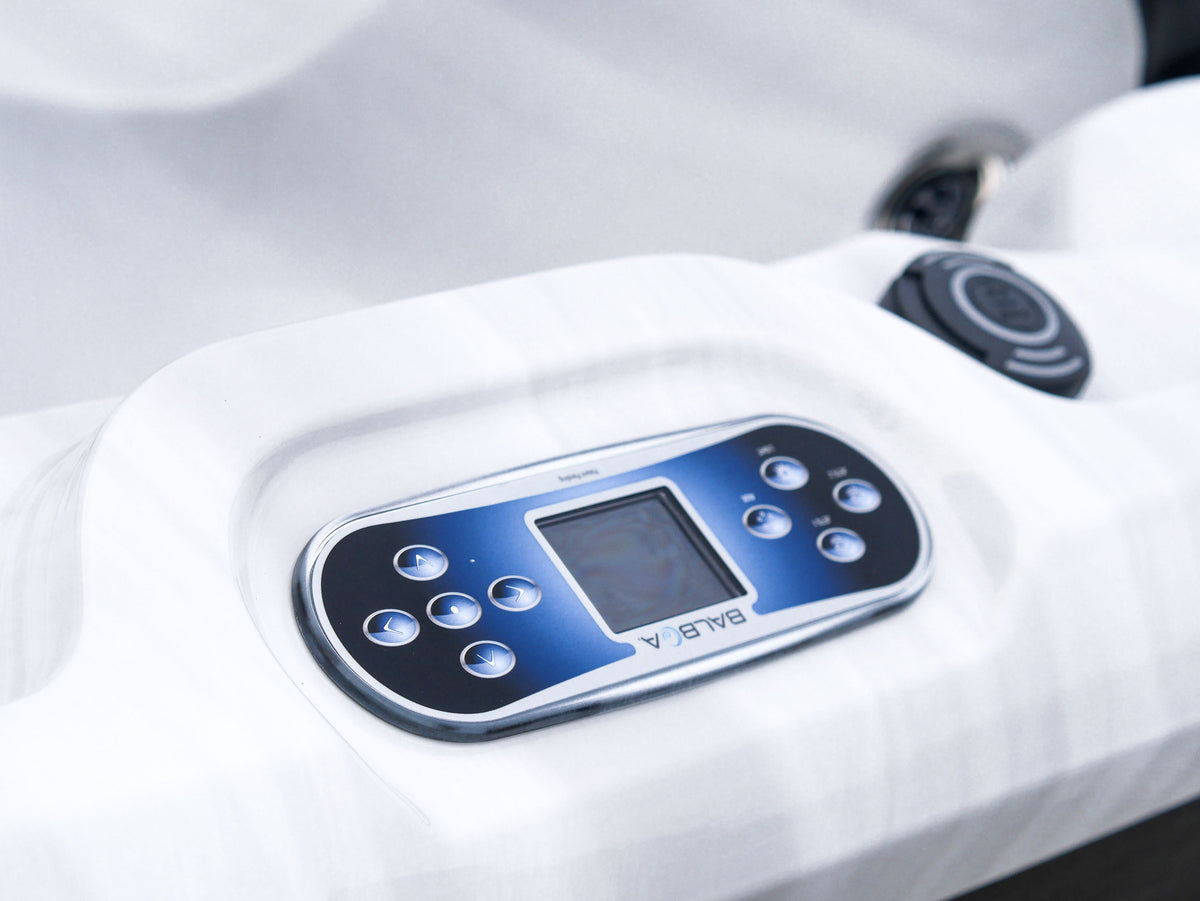 Platinum Spas Santorini Hot Tub