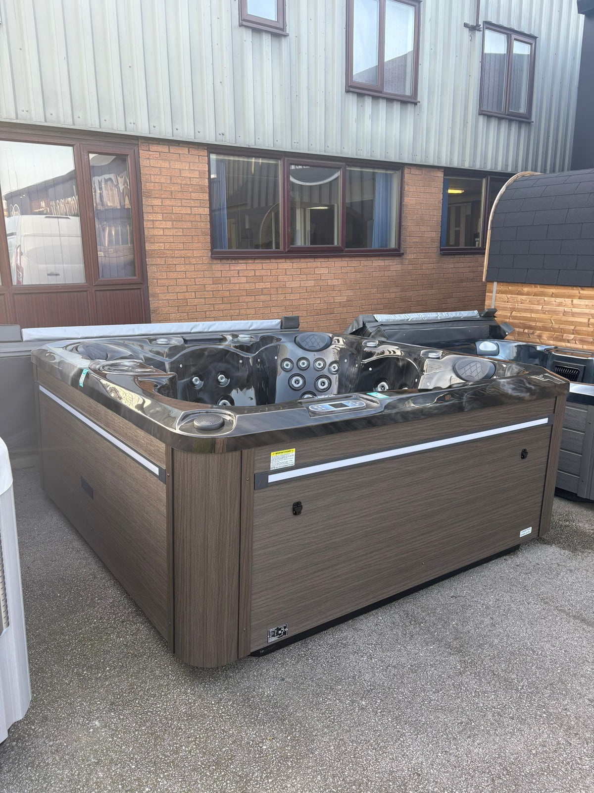 Outdoor Living Haven Hot Tub